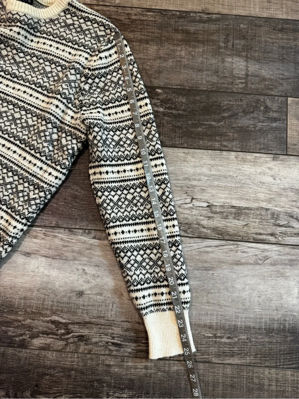 J. Crew Black & Cream Fair Isle Crewneck Sweater Sz M